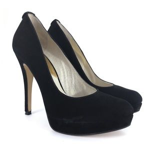 Micheal Kors Black Suede YORK Pumps